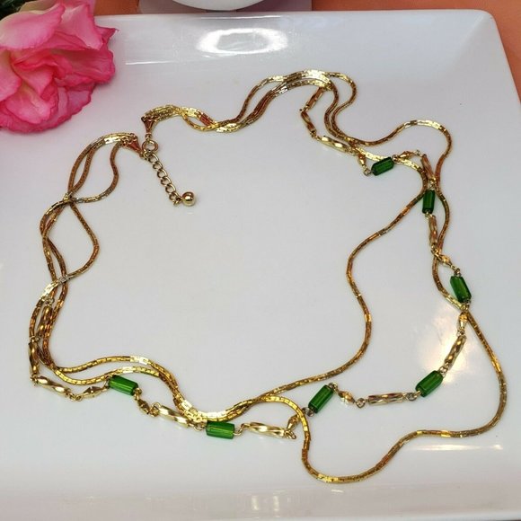 Vintage Gold Tone 3- Strand Chain Necklace 25" Statement Chain Green Glass Beads - Picture 4 of 12